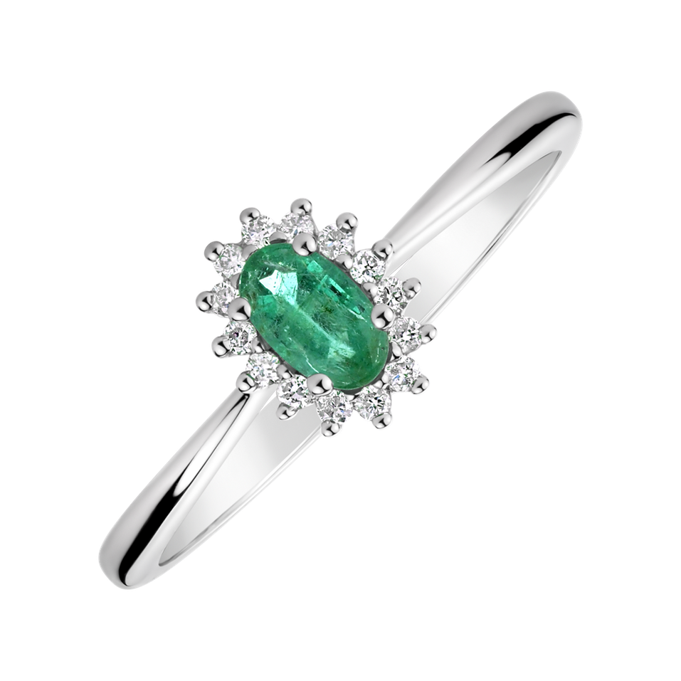 Diamond ring with Emerald Princess