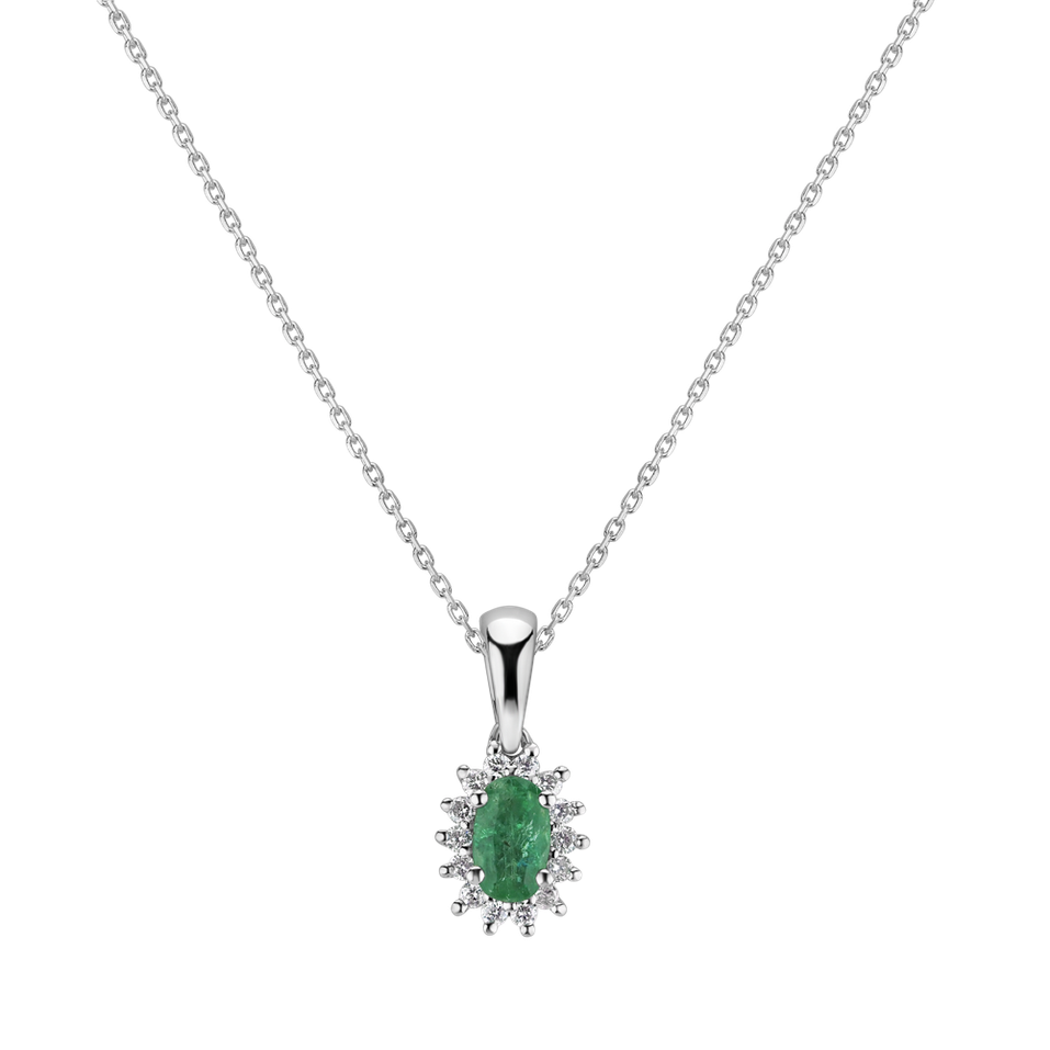 Diamond pendant with Emerald Princess Sparkle