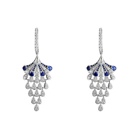 Diamond earrings and Sapphire Royal Mesh