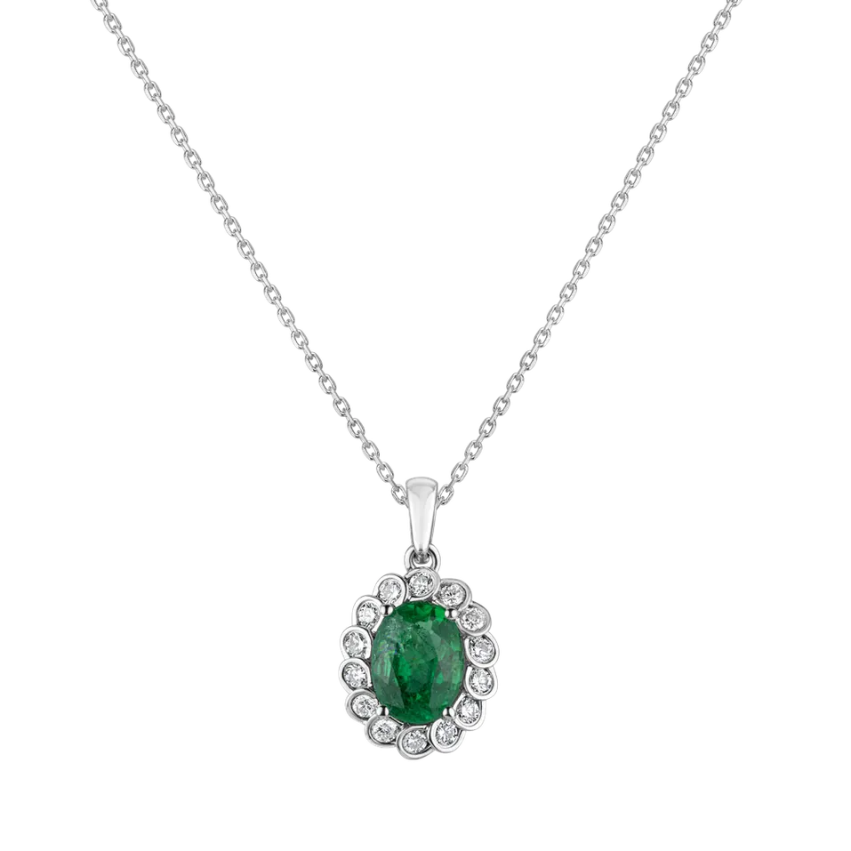 Diamond pendant with Emerald Princess Brilliance