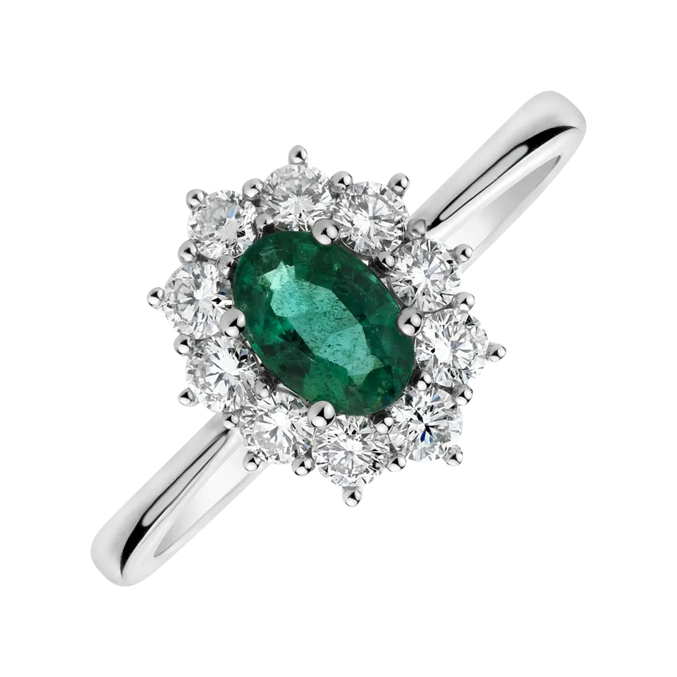 Diamond ring with Emerald Princess