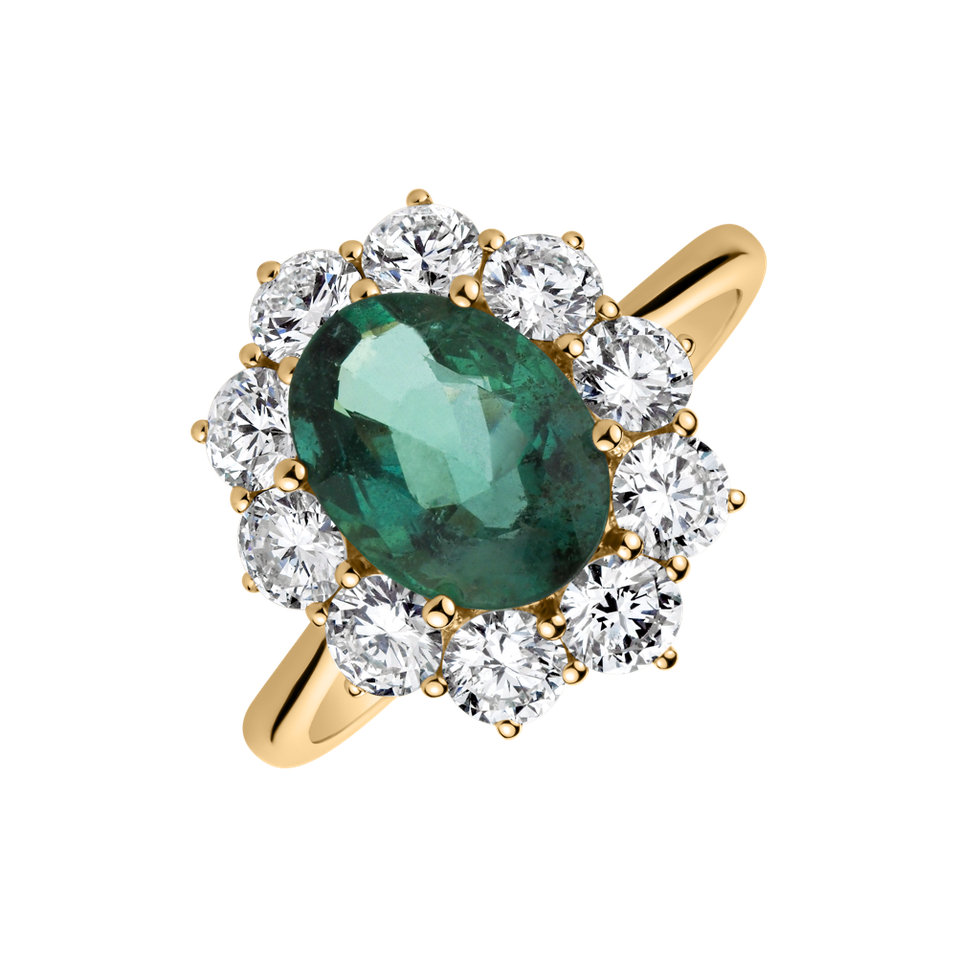 Diamond ring with Emerald Princess