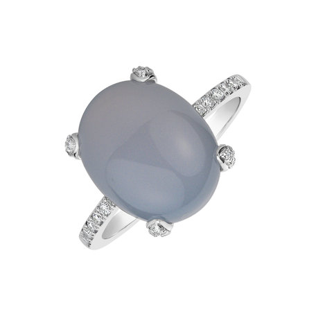 Diamond ring with Chalcedony Niche