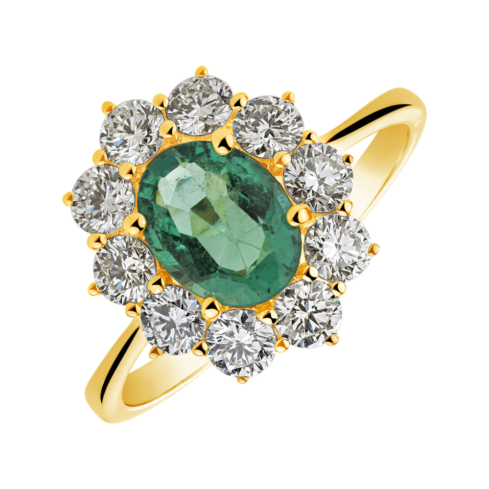 Diamond ring with Emerald Princess