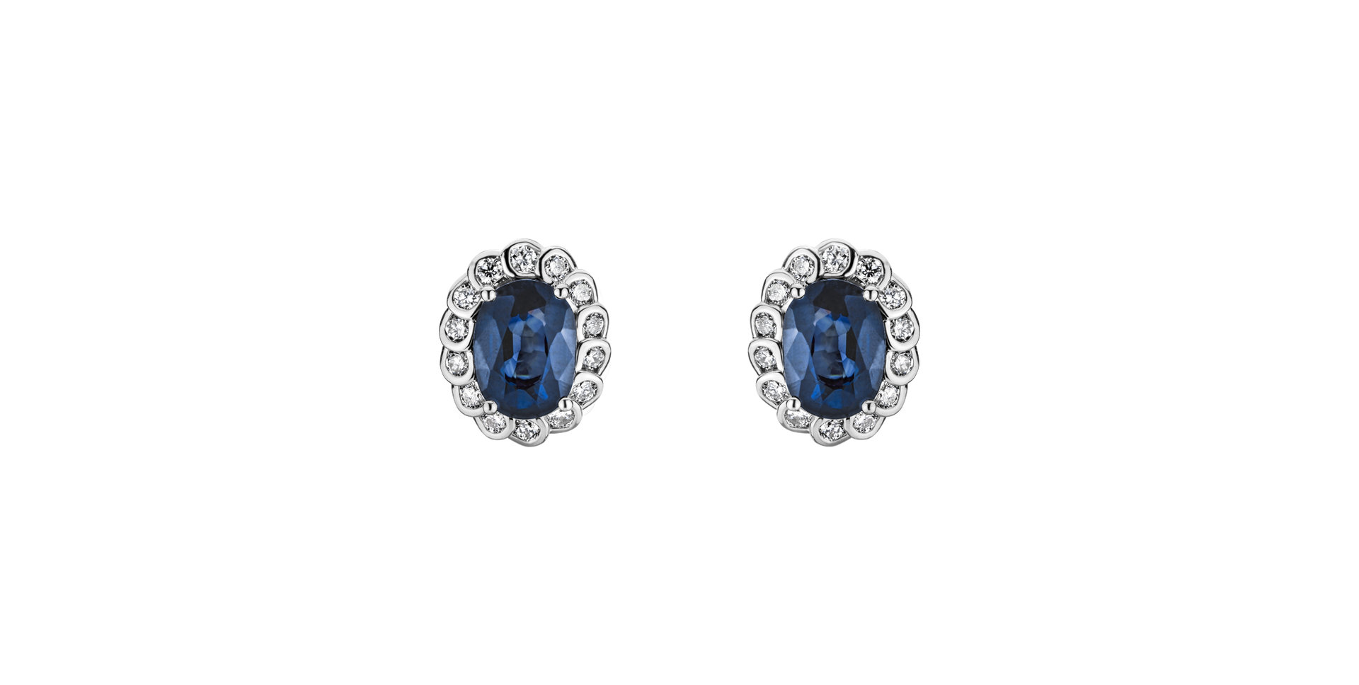Diamond earrings with Sapphire Princess