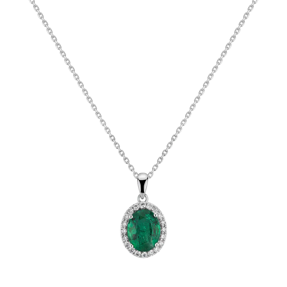Diamond pendant with Emerald Princess Essence