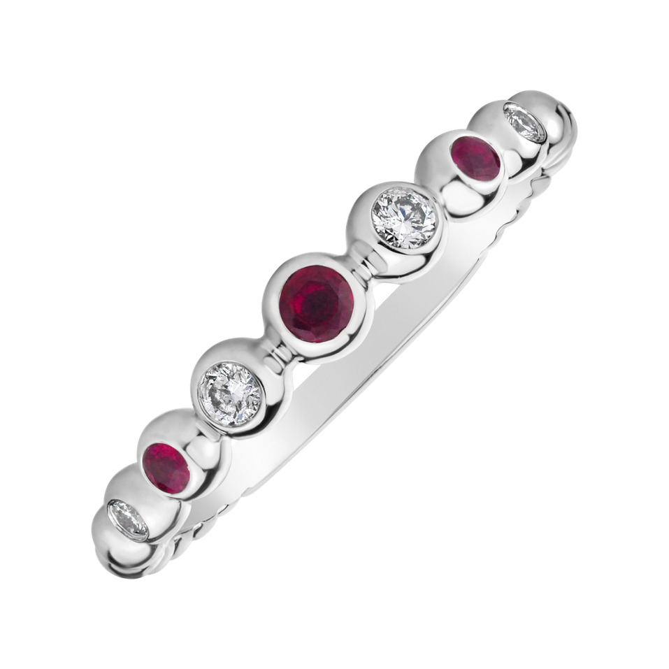 Diamond ring with Ruby Shiny Dots