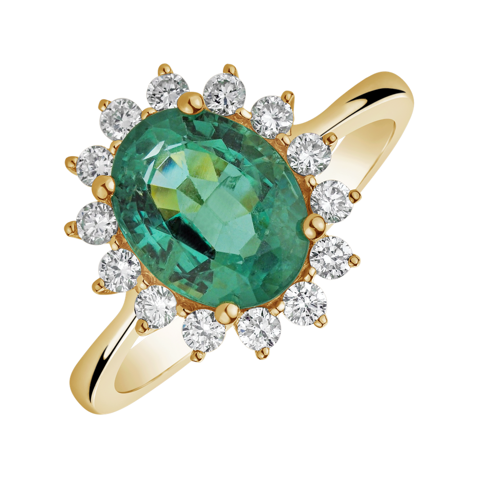 Diamond ring with Emerald Princess