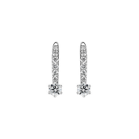 Diamond earrings Sparkless