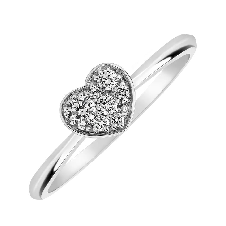 Diamond ring First Date