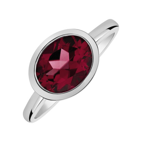 Ring with Rhodolite Bonbon