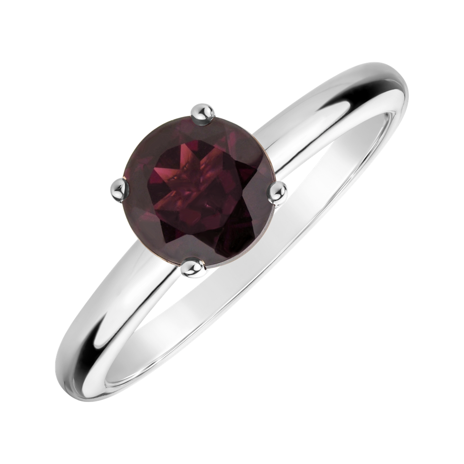 Ring with Rhodolite Bonbon