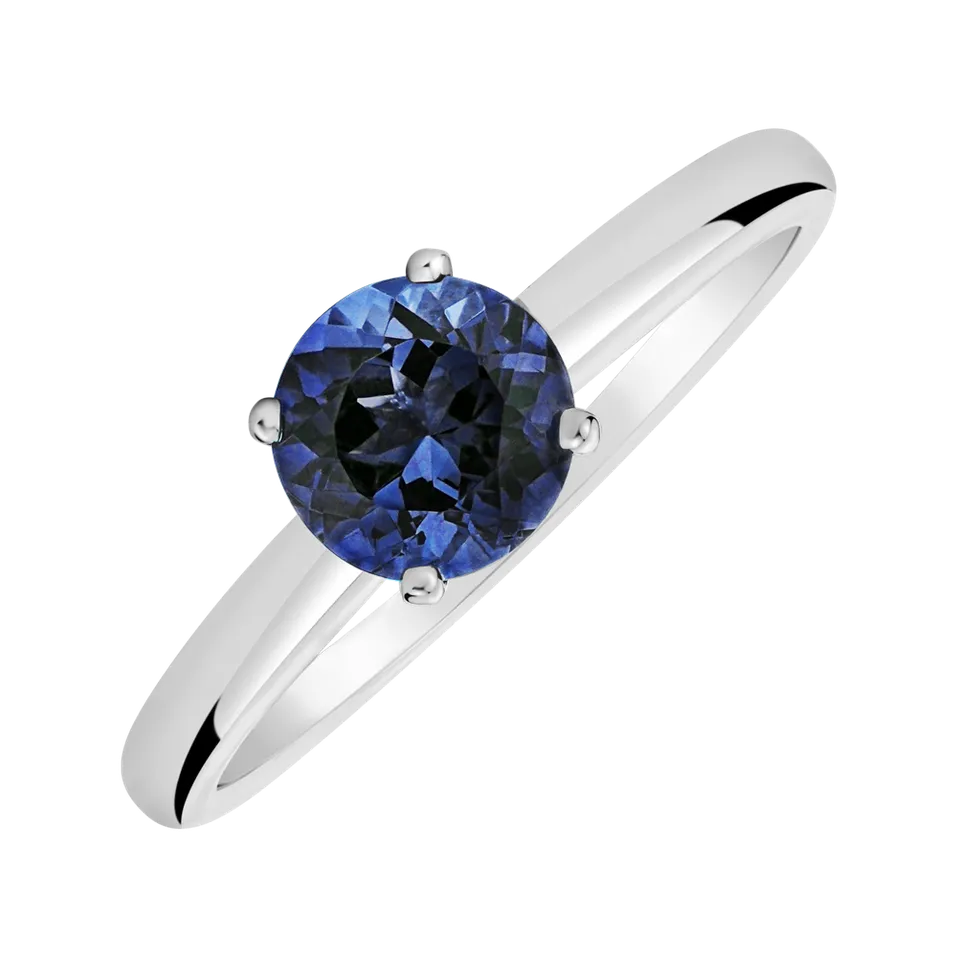 Ring with Tanzanite Bonbon