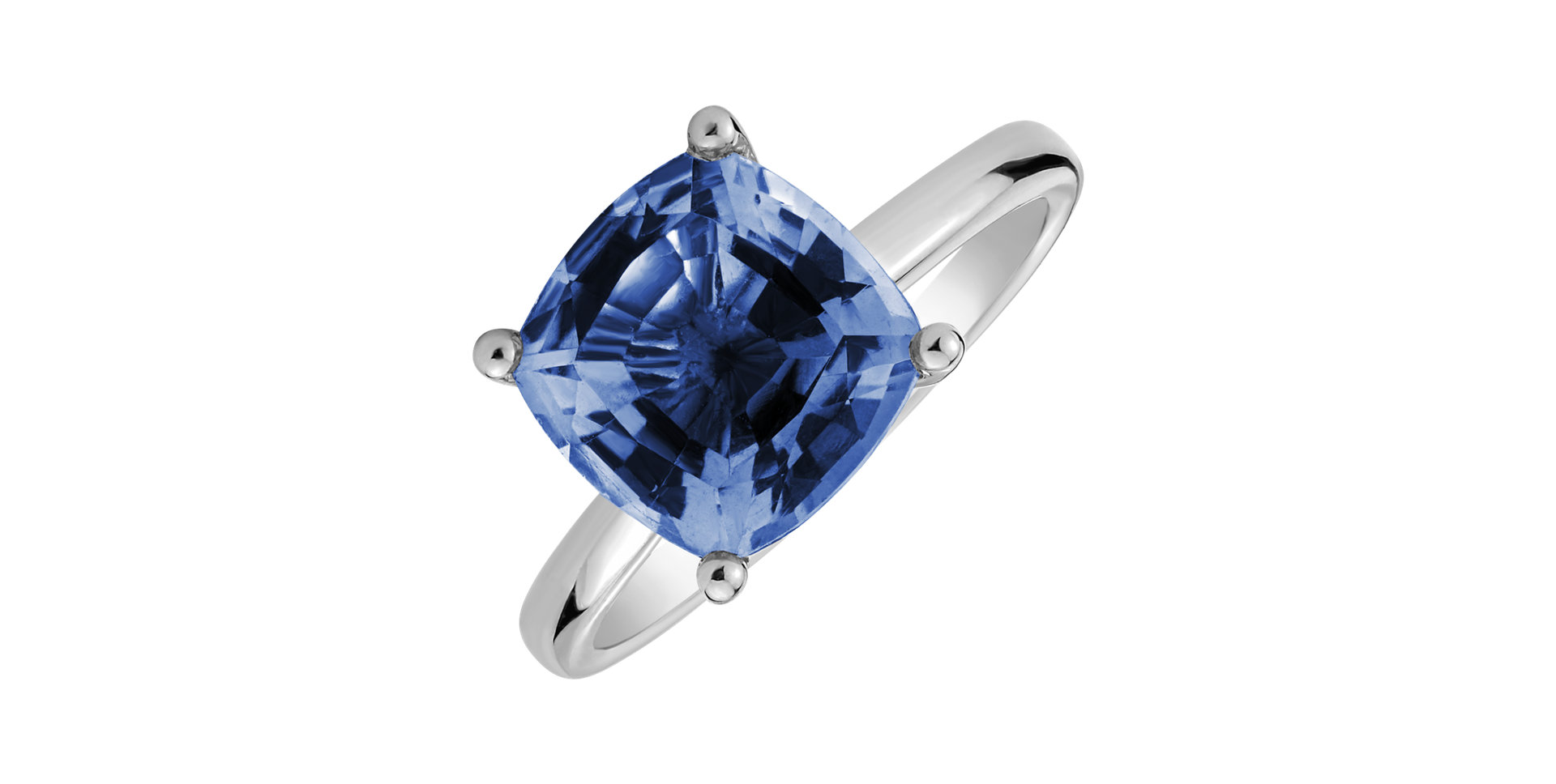 Ring with Tanzanite Bonbon