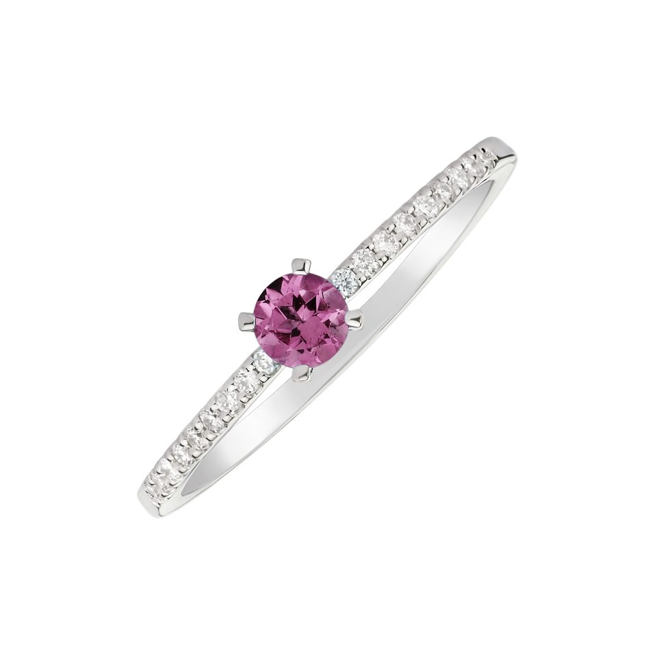 Diamond ring with Sapphire Gem Simplicity