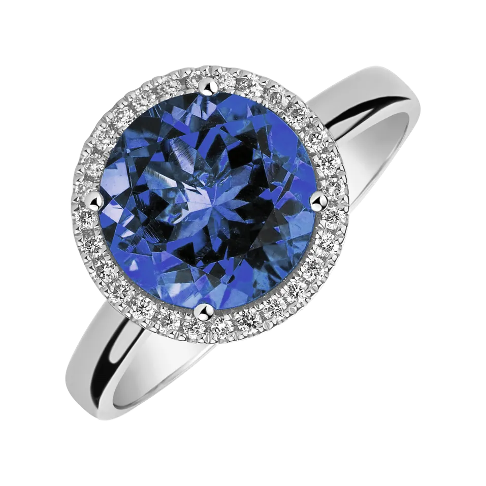 Diamond ring with Tanzanite Bonbon
