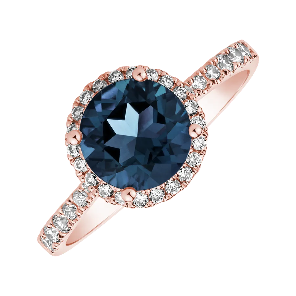 Diamond ring with Topaz London Sparkly Bonbon