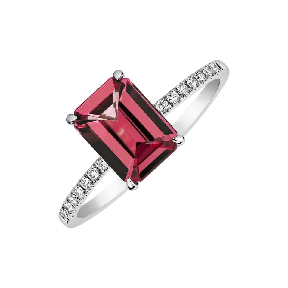 Diamond ring with Tourmalíne Perfect Promise