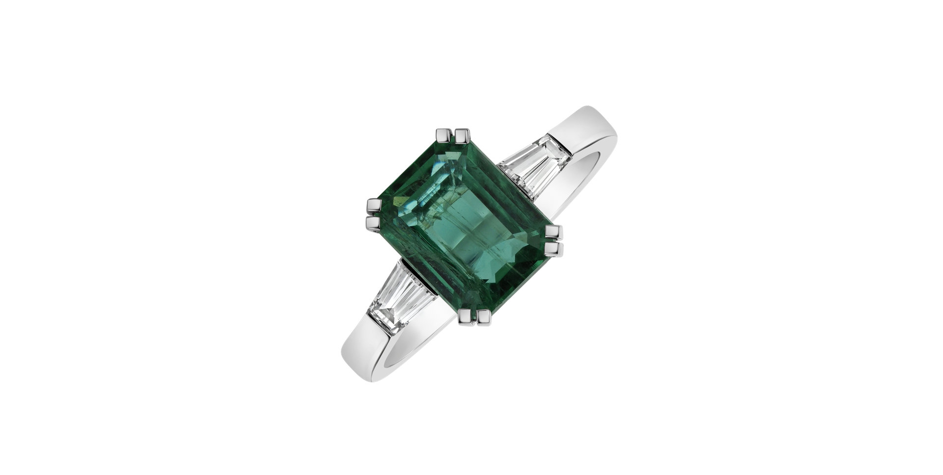Diamond ring with Emerald Coronation Destiny