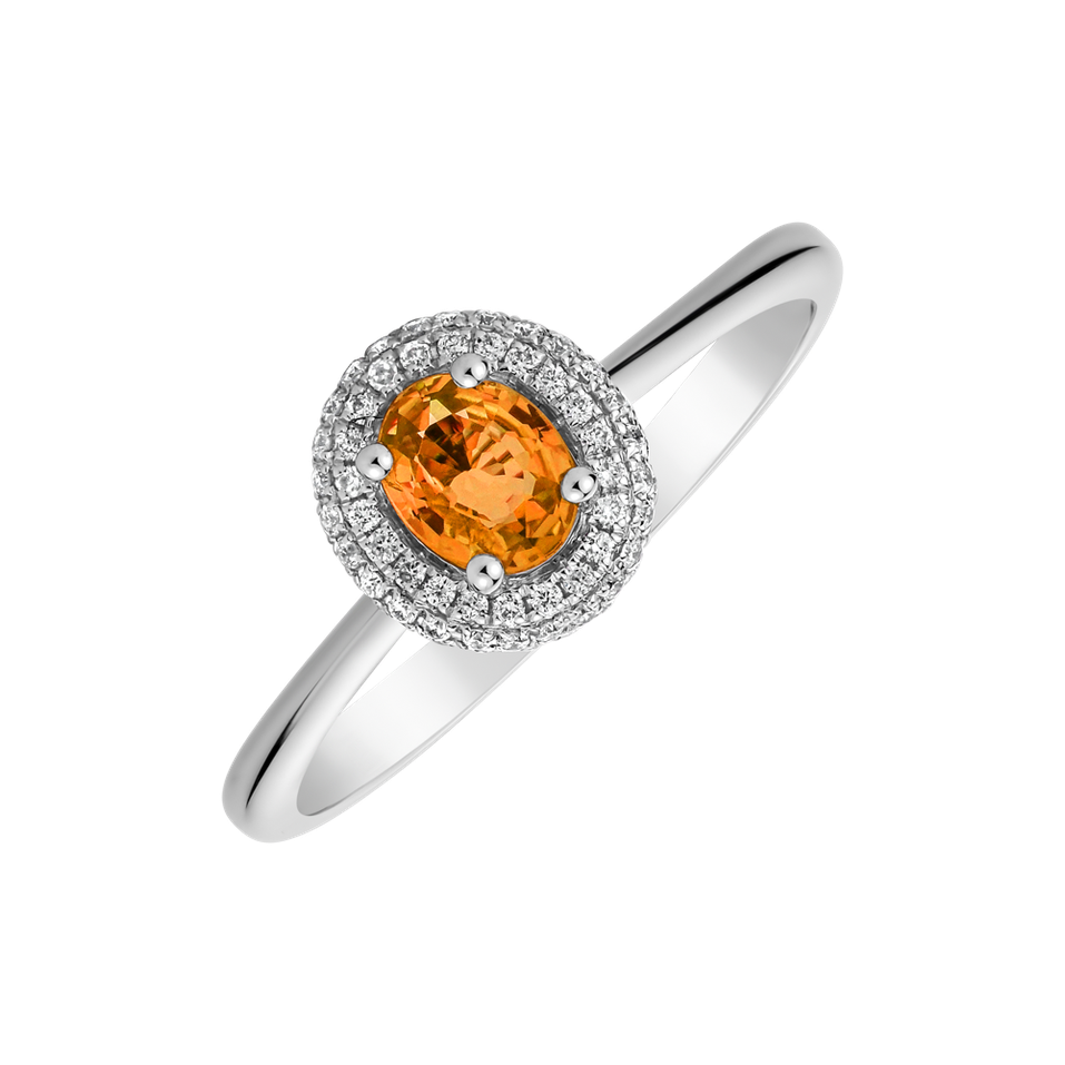Diamond ring with Sapphire Bridgette