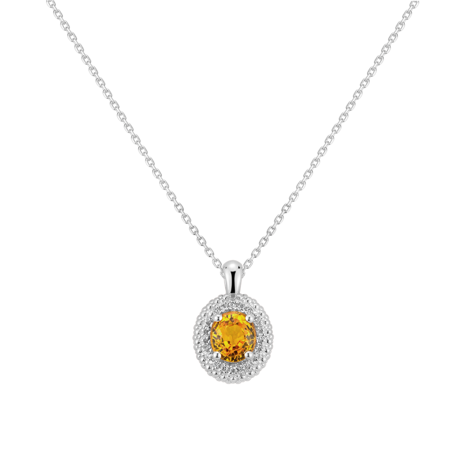 Diamond necklace with  Sapphire Princess