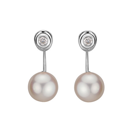 Diamond earrings with Pearl Beauty Queen