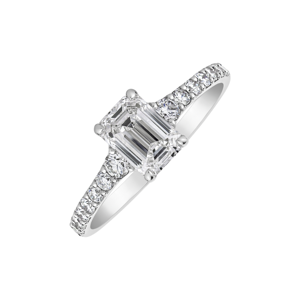 Diamond ring Majestic Imagination