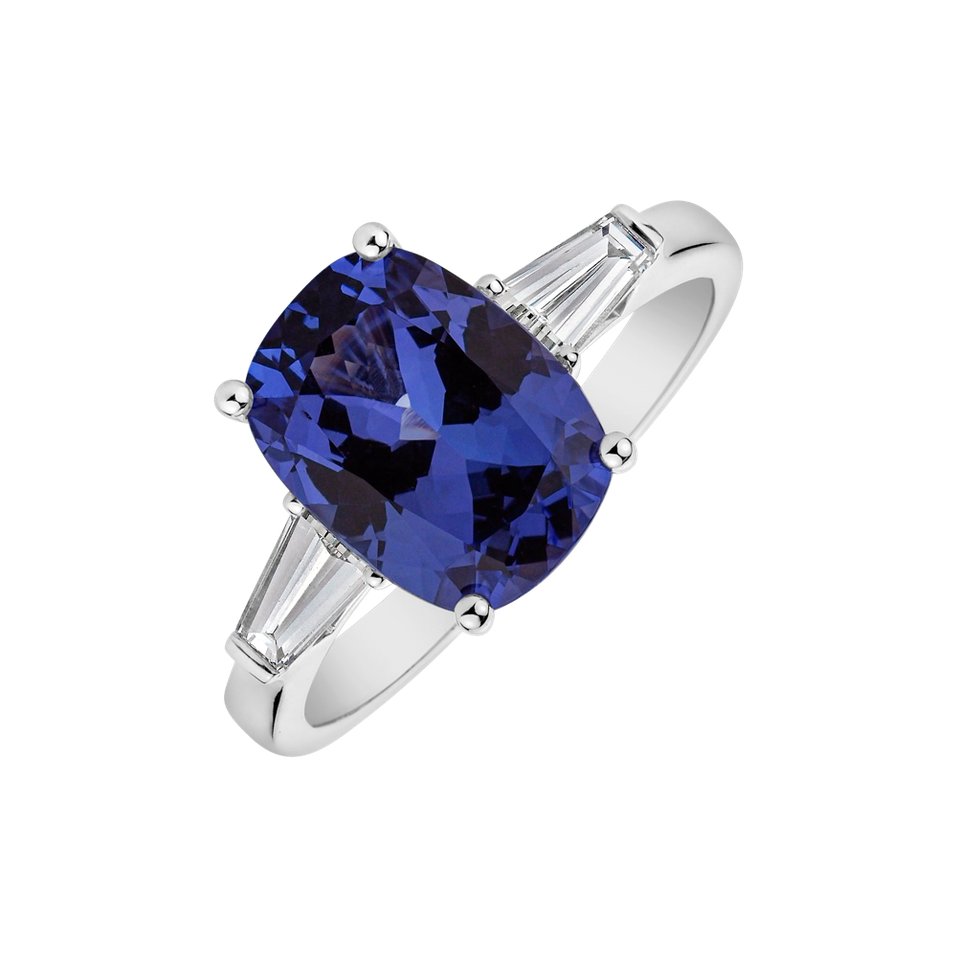 Diamond ring with Tanzanite Egliate