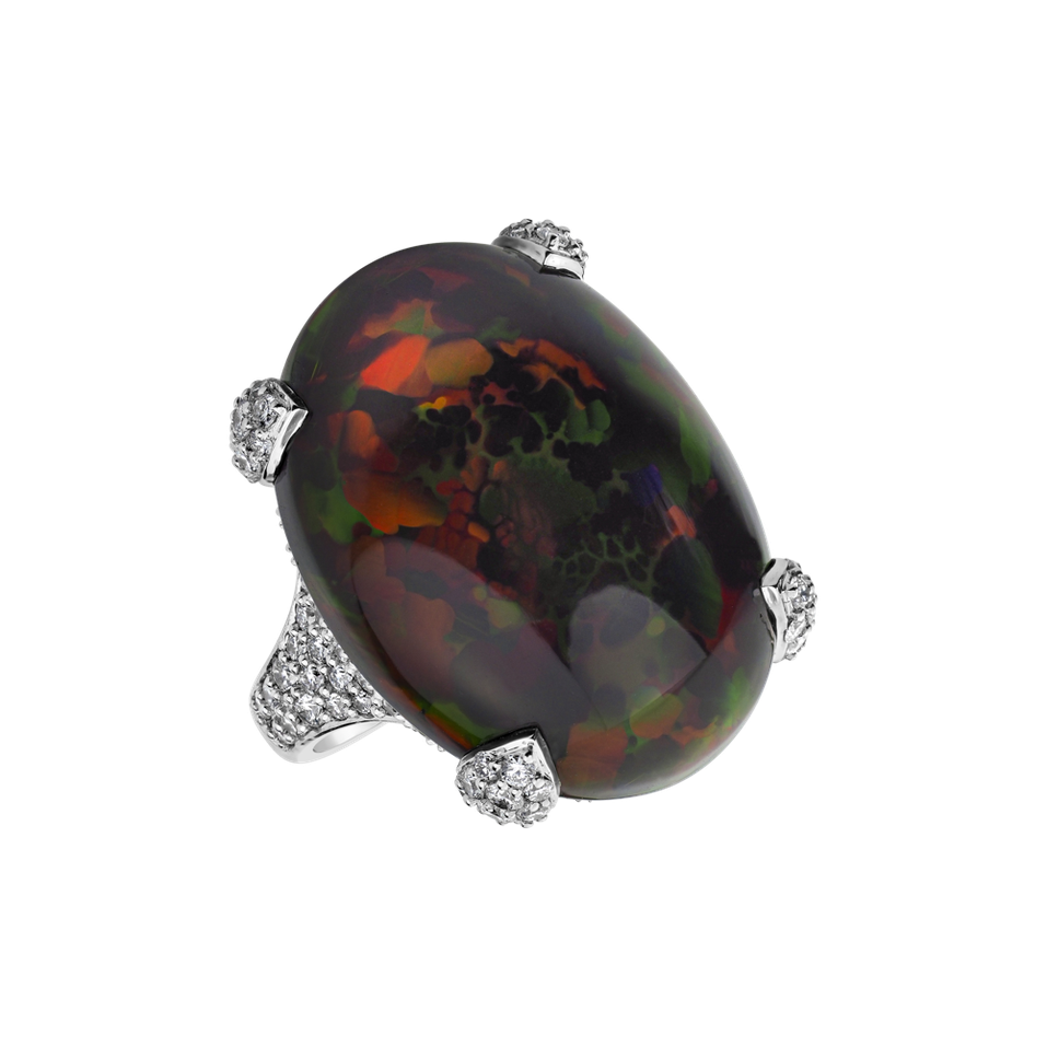 Diamond ring with Opal Dazzling Shadow