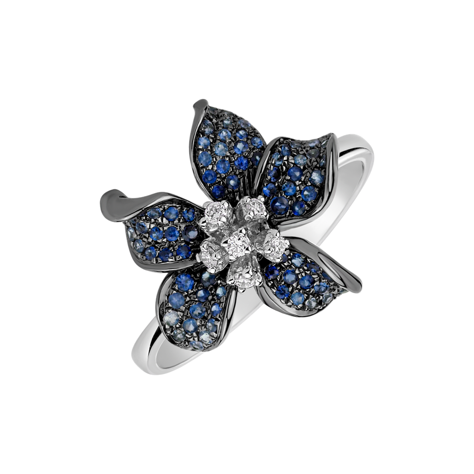 Diamond ring with Sapphire Eilana