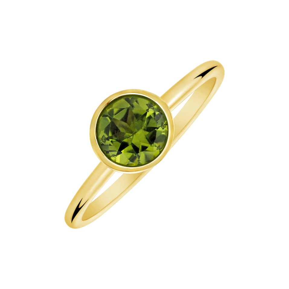 Ring with Peridote Stellar Serenity