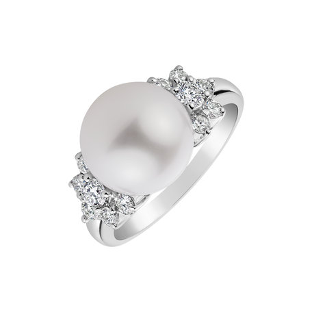 Diamond ring with Pearl Solomon Sea