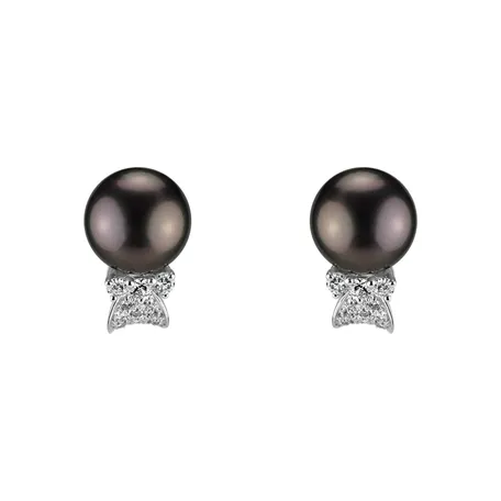 Diamond earrings with Pearl Sea Limbo