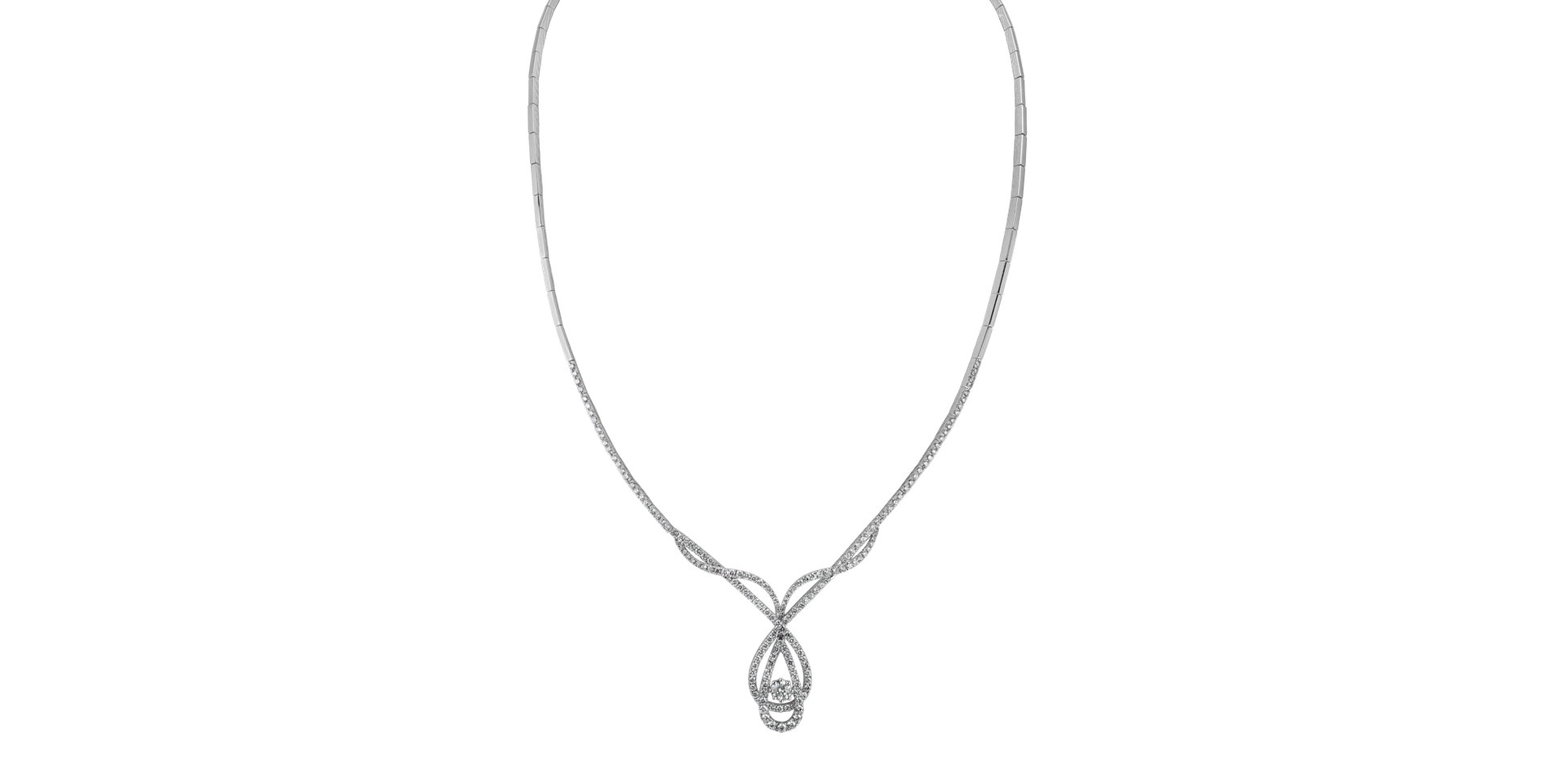 Diamond necklace Cream