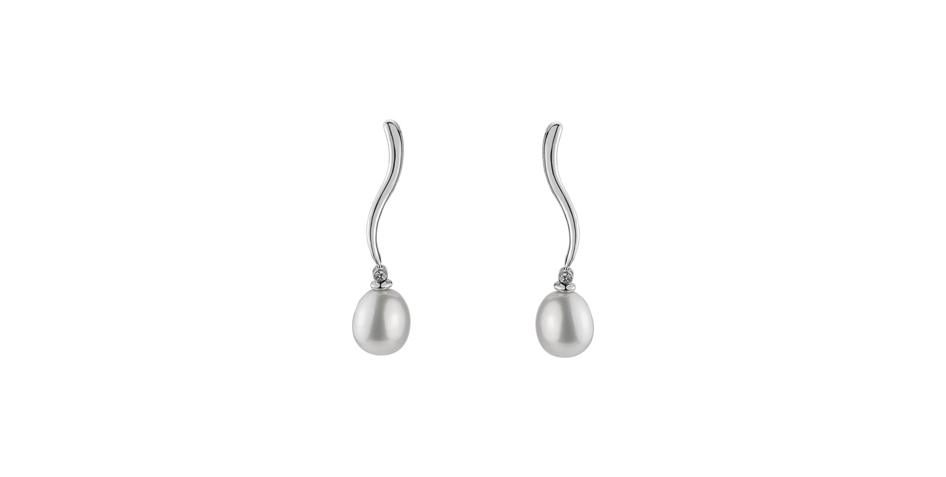 Diamond earrings with Pearl Wendy River