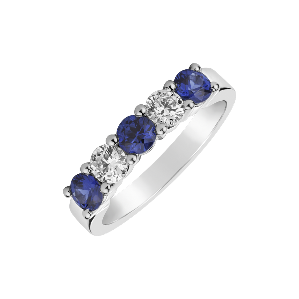 Diamond ring with Sapphire Eternal Delight