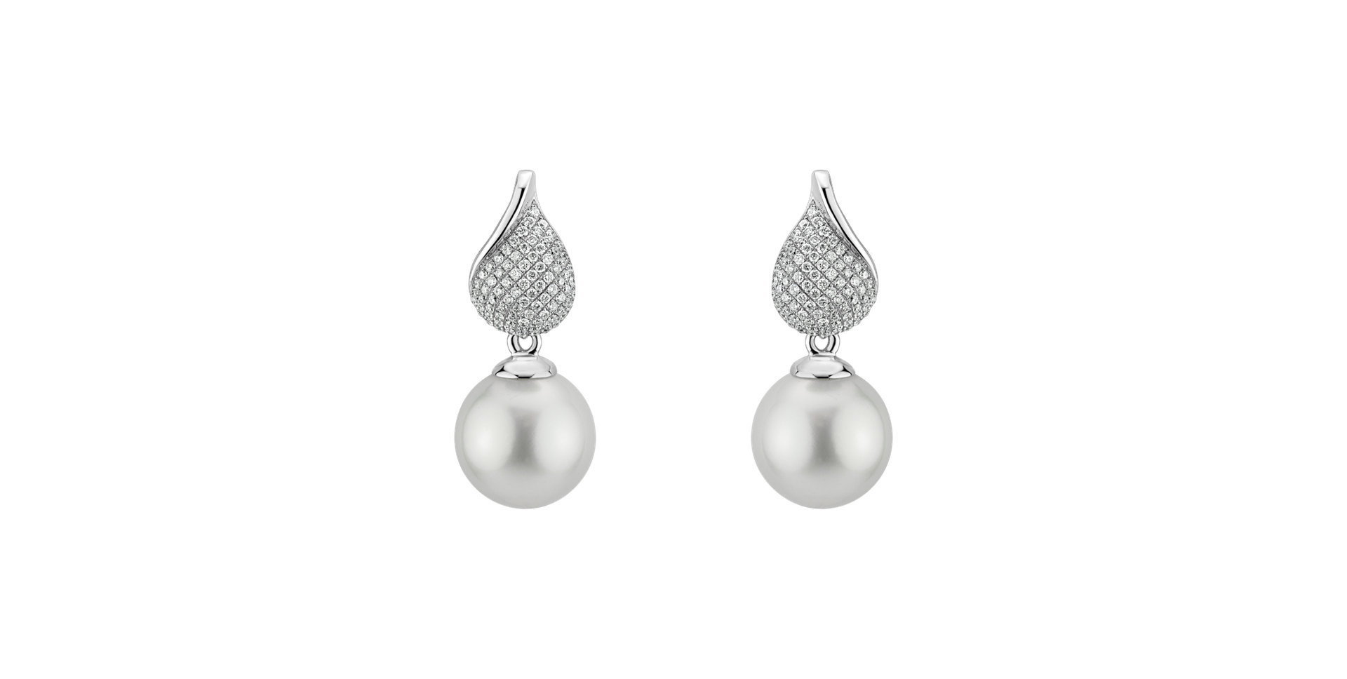 Diamond earrings with Pearl Gabby