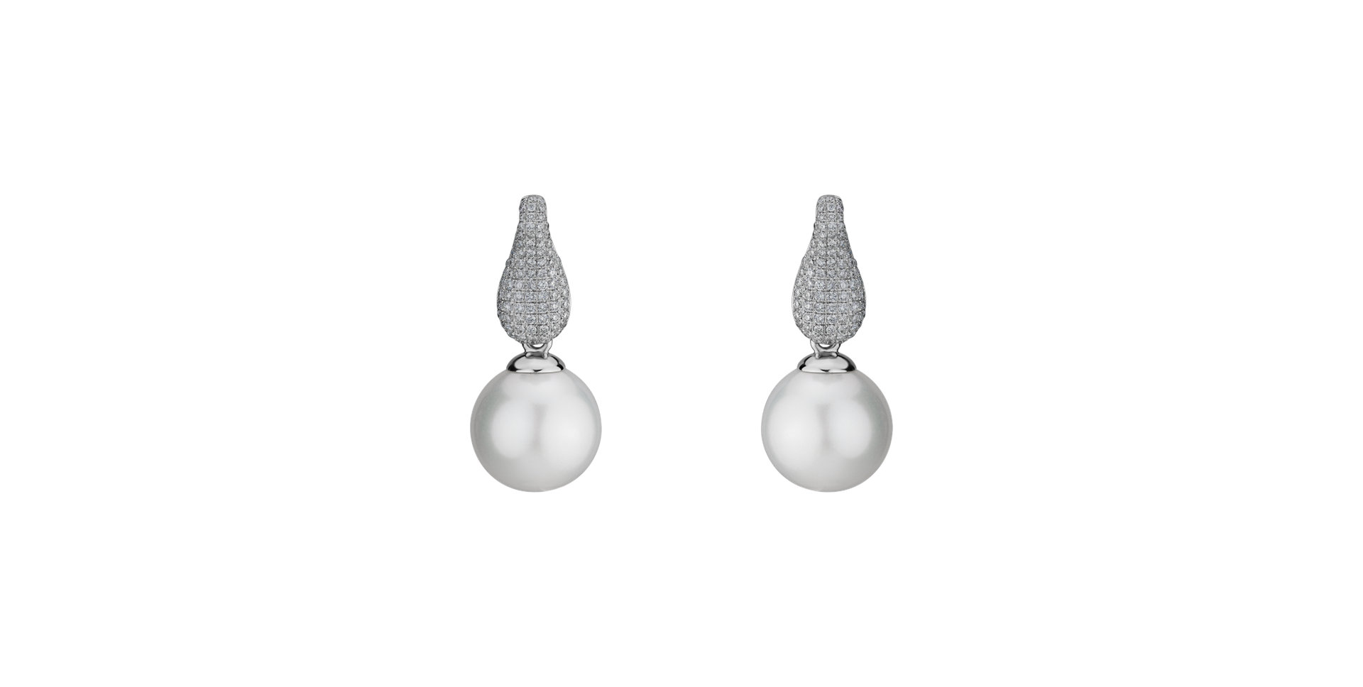 Diamond earrings with Pearl Smuusa