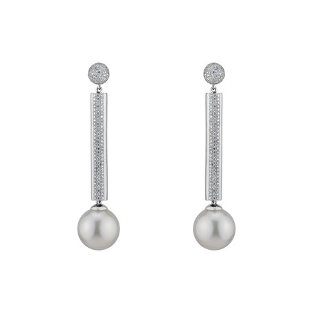 Diamond earrings with Pearl Hermas