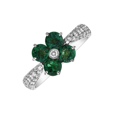 Diamond ring with Emerald Genoveva