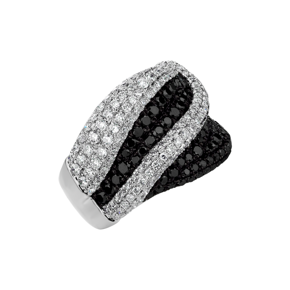 Ring with black and white diamonds Black and White Storm