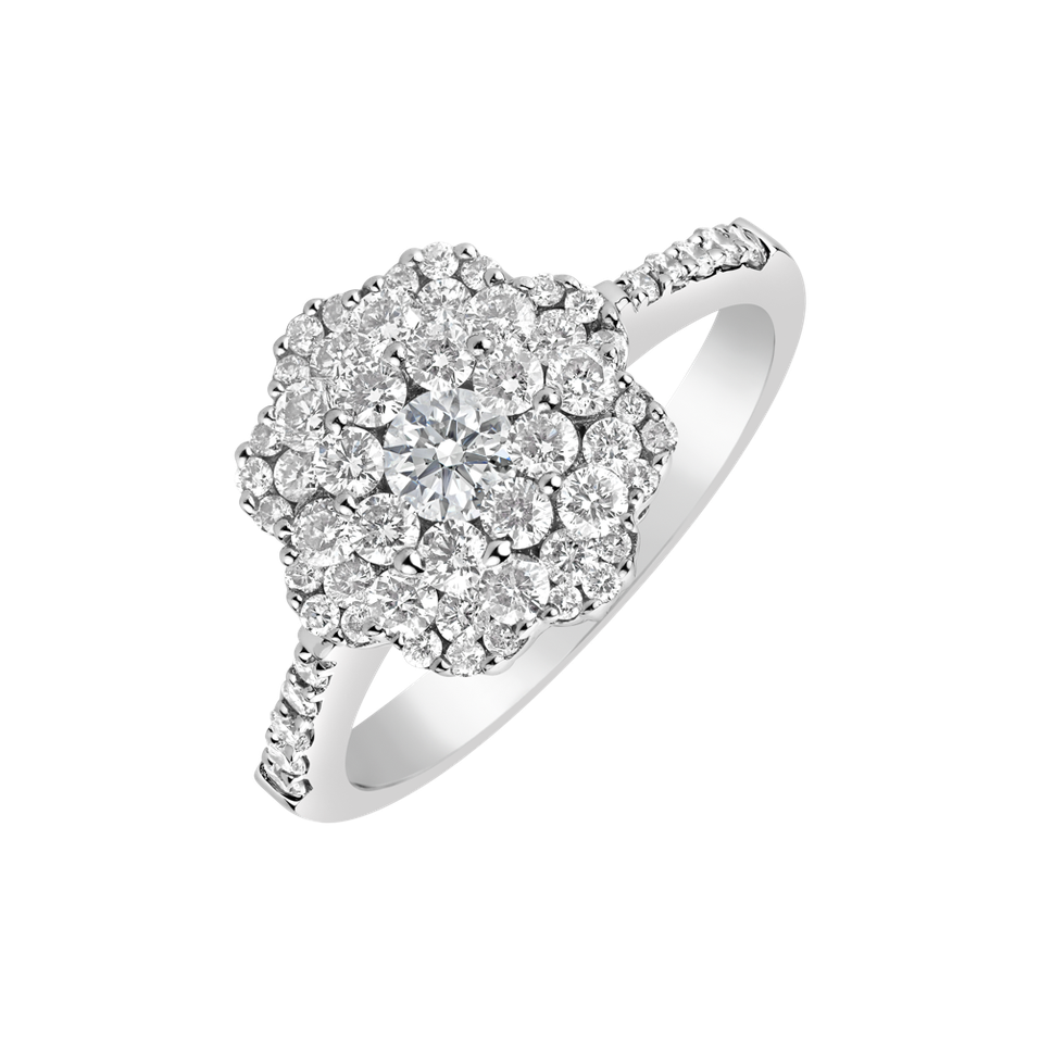 Diamond ring Garcelle