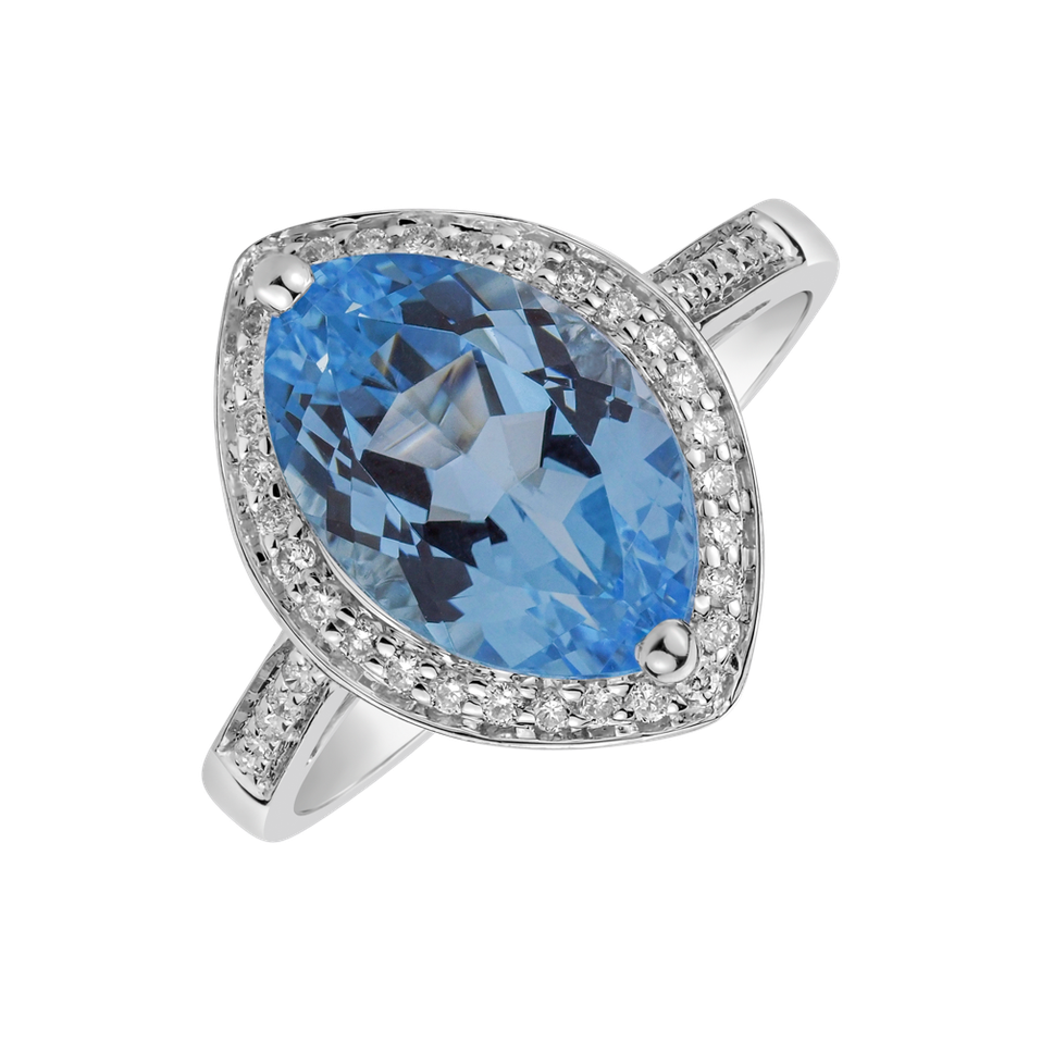 Diamond ring with Topaz Alluring Taste