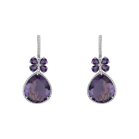 Diamond earrings with Amethyst Freida