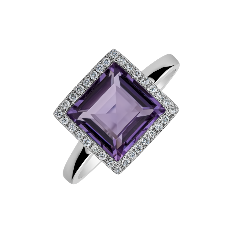Diamond rings with Amethyst Oblige