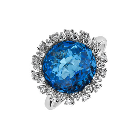 Diamond ring with Topaz Pavia