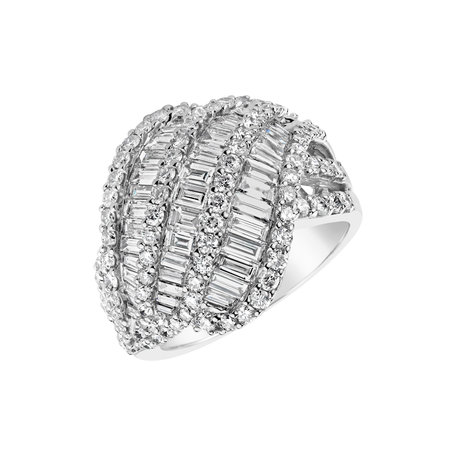 Diamond ring Space Enigma