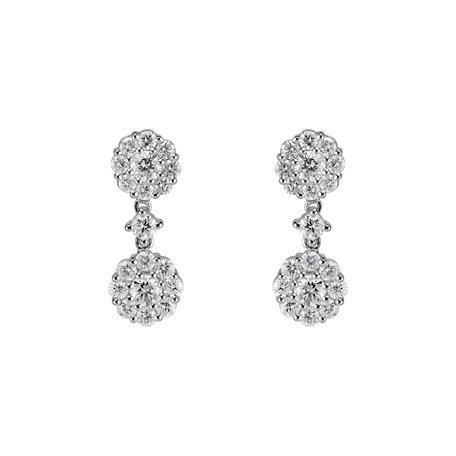 Diamond earrings Famous Painter