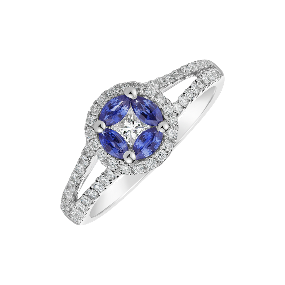 Diamond ring with Sapphire Shiva