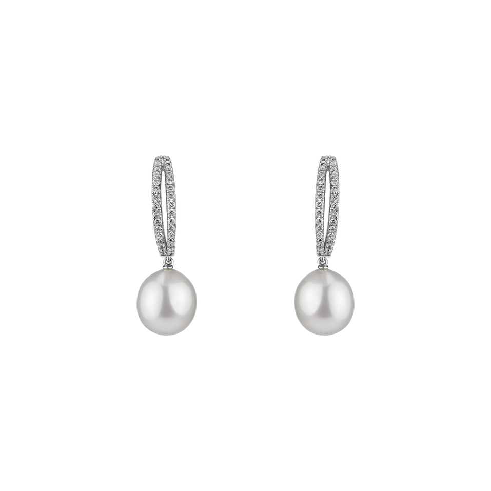 Diamond earrings with Pearl Reyna Pearls